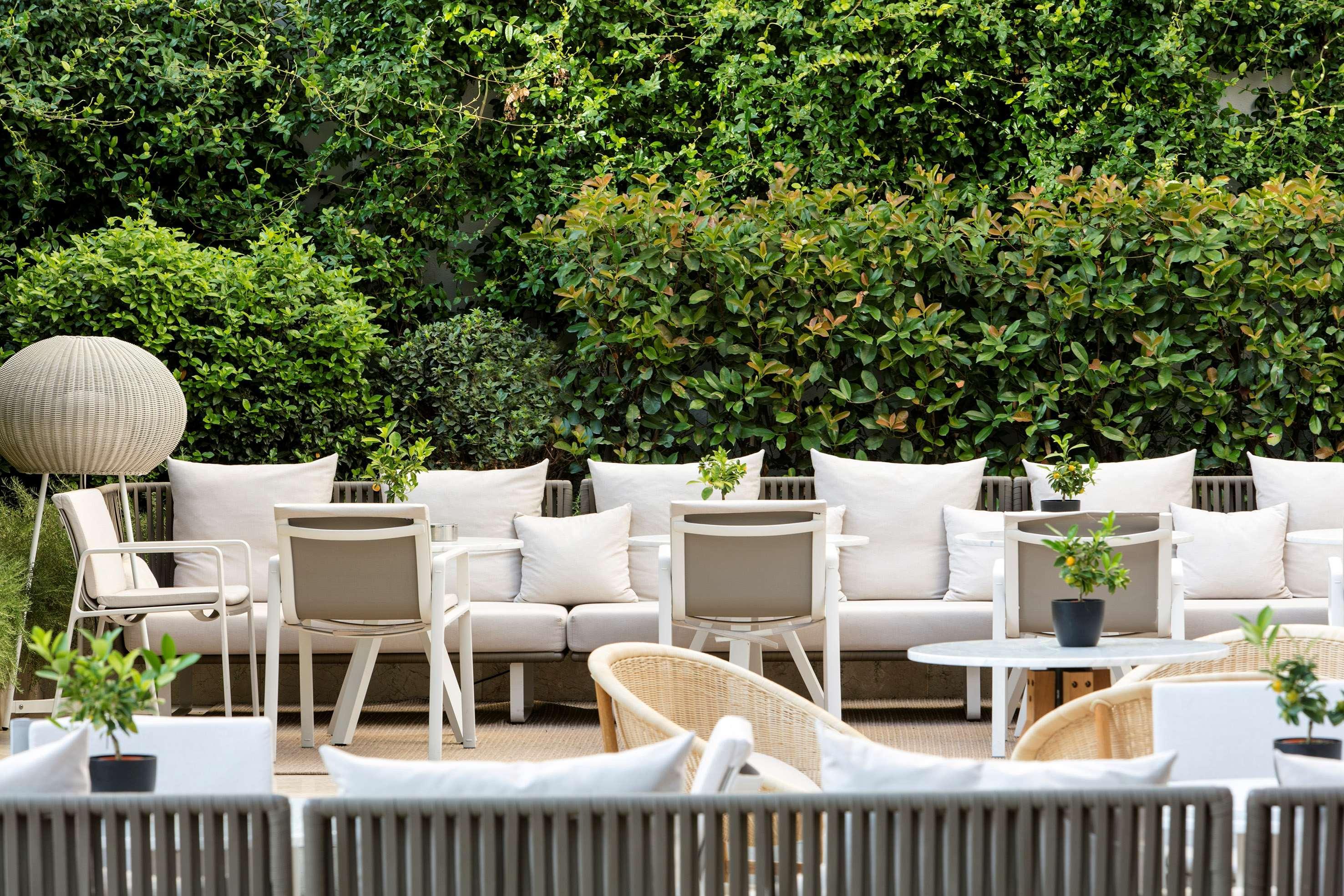 Palacio de los Duques Gran Meliá - The Leading Hotels of the World Madrid Esterno foto The Terrace at The Ivy Collection