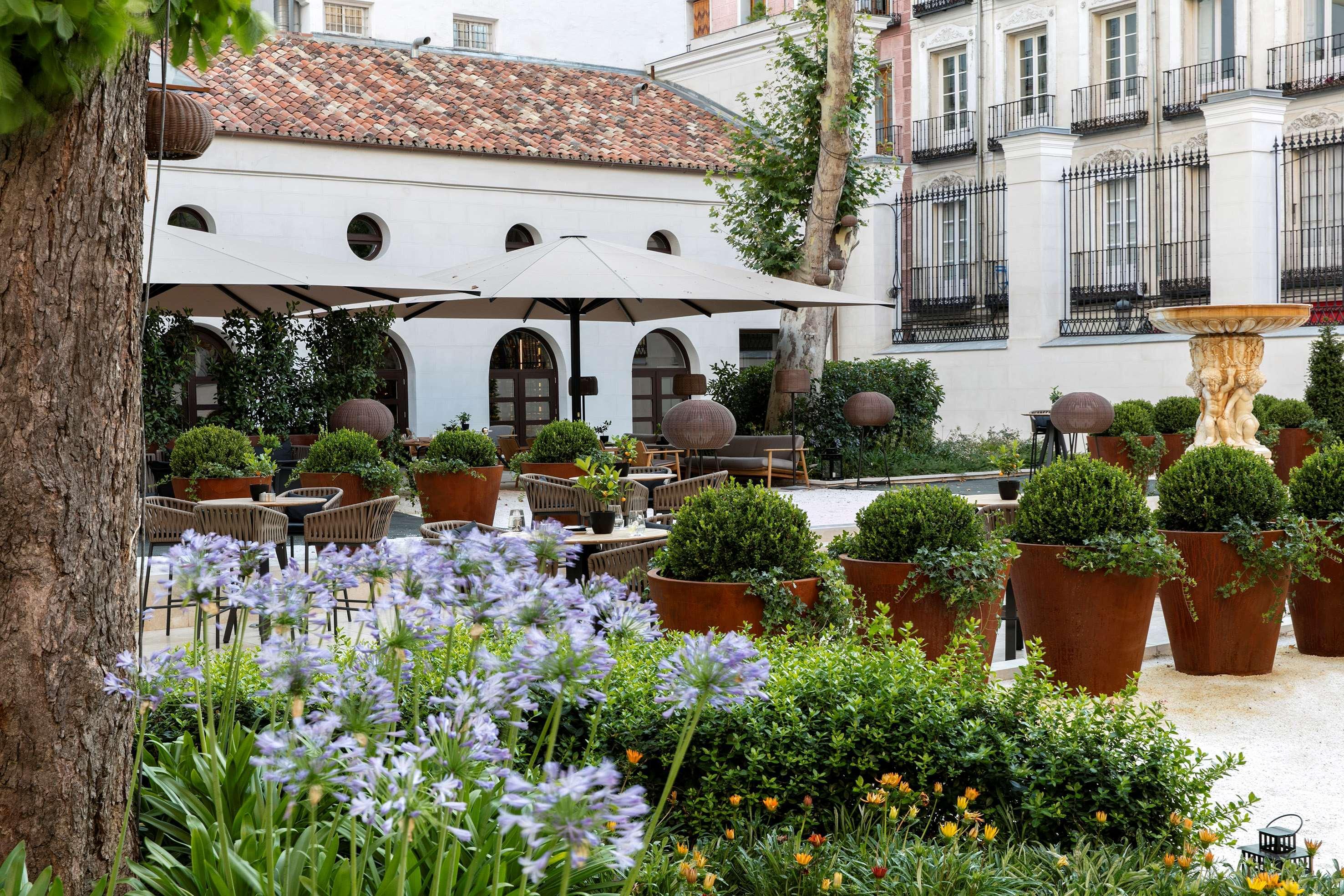 Palacio de los Duques Gran Meliá - The Leading Hotels of the World Madrid Esterno foto Patio de Bôa